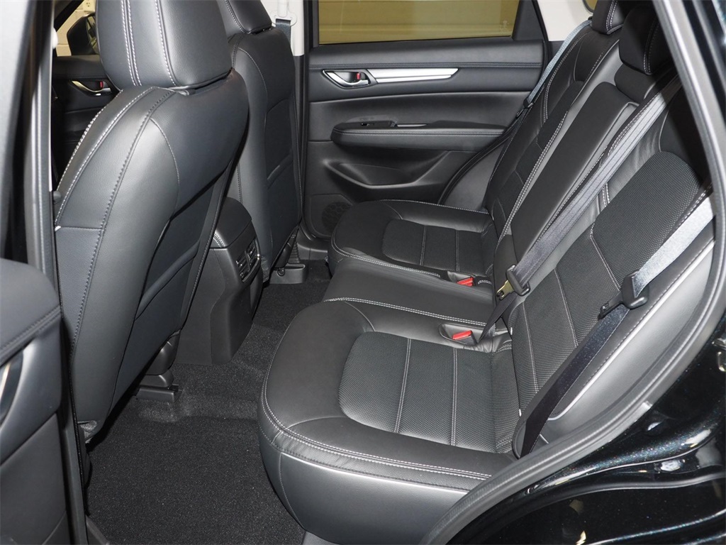 2025 Mazda CX-5 2.5 Premium Plus photo 4