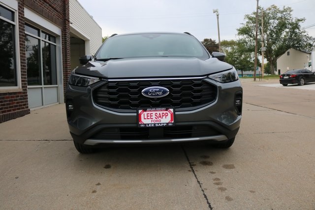 2025 Ford Escape Hybrid ST-Line Select photo 7