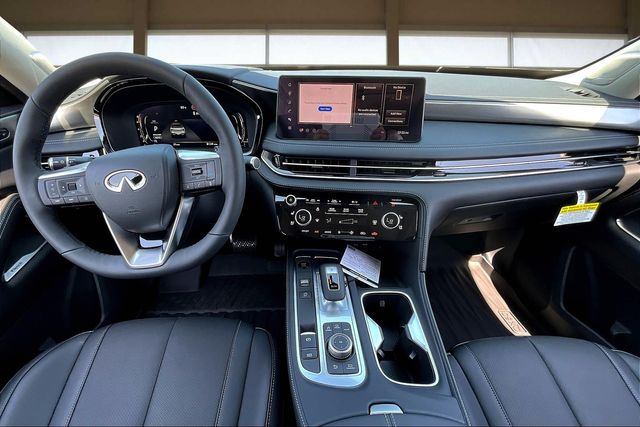 2026 Infiniti QX60 Luxe photo 15