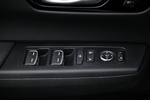 2024 Honda CR-V Hybrid Sport Touring photo 17