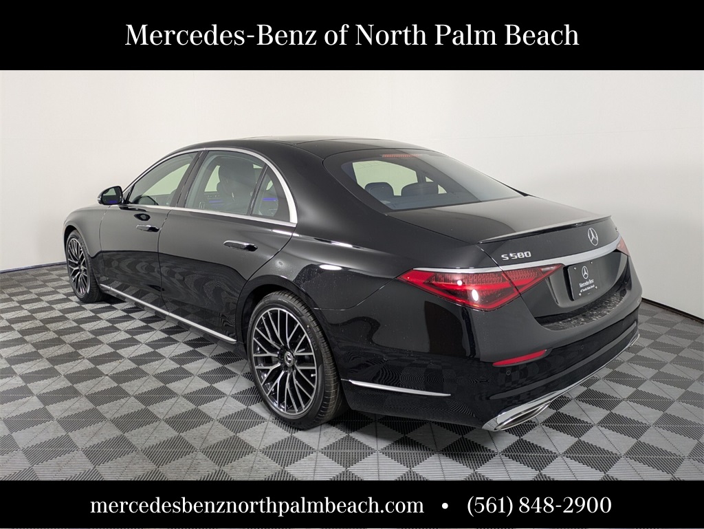 2025 Mercedes Benz S 580 4MATIC photo 4