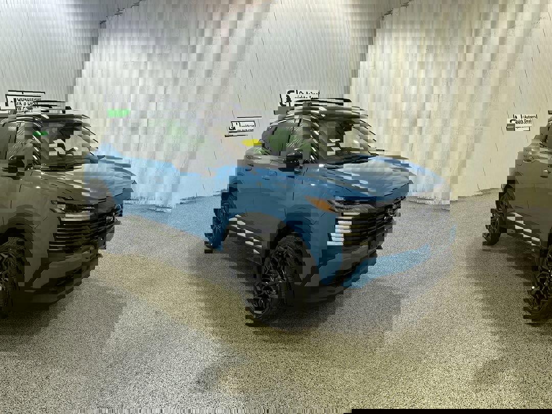 2026 Nissan KICKS SR's photo