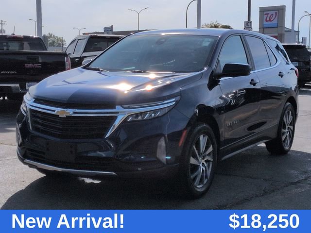 2022 Chevrolet Equinox LT photo 2