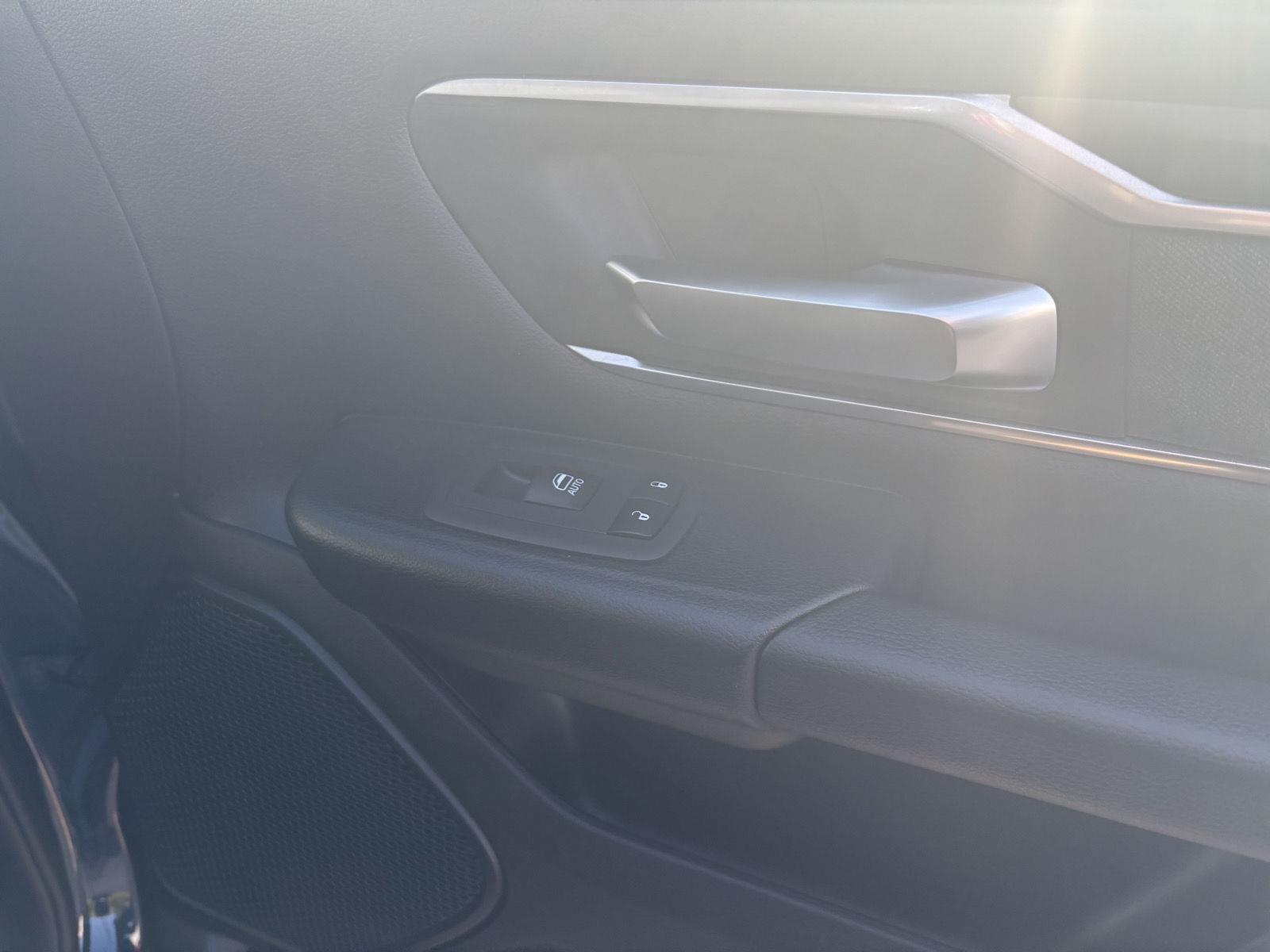 2022 Ram 1500 Big Horn Lone Star photo 18