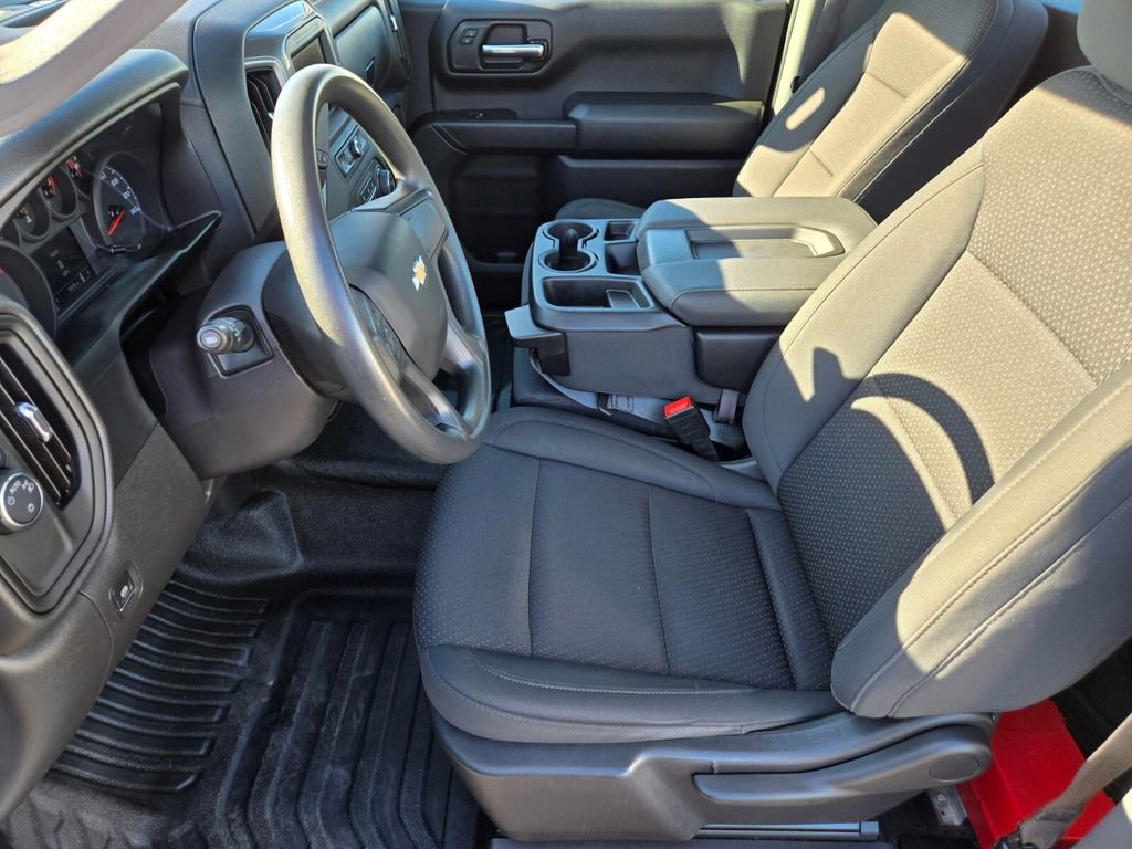 2024 Chevrolet Silverado 1500 photo 10