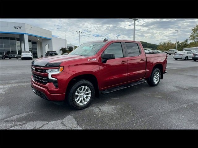 2024 Chevrolet Silverado 1500 RST photo 3