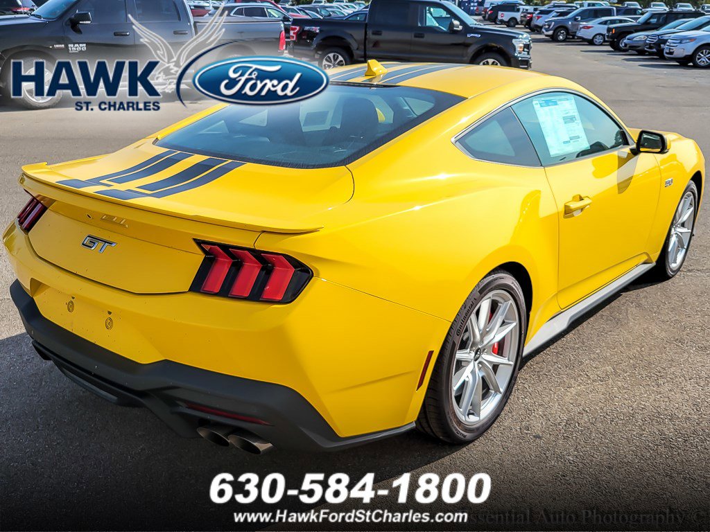 2024 FORD MUSTANG - Image 6
