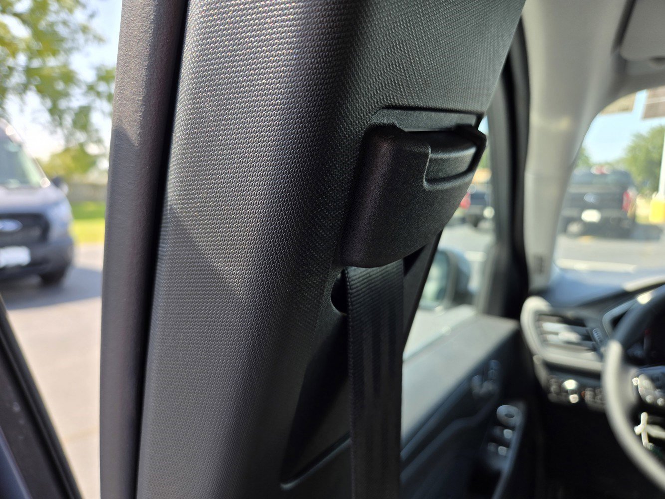 2025 Ford Escape Plug-In Hybrid photo 21