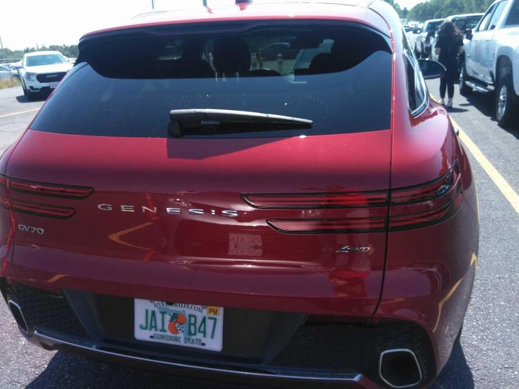 2025 Genesis GV70 2.5T photo 3