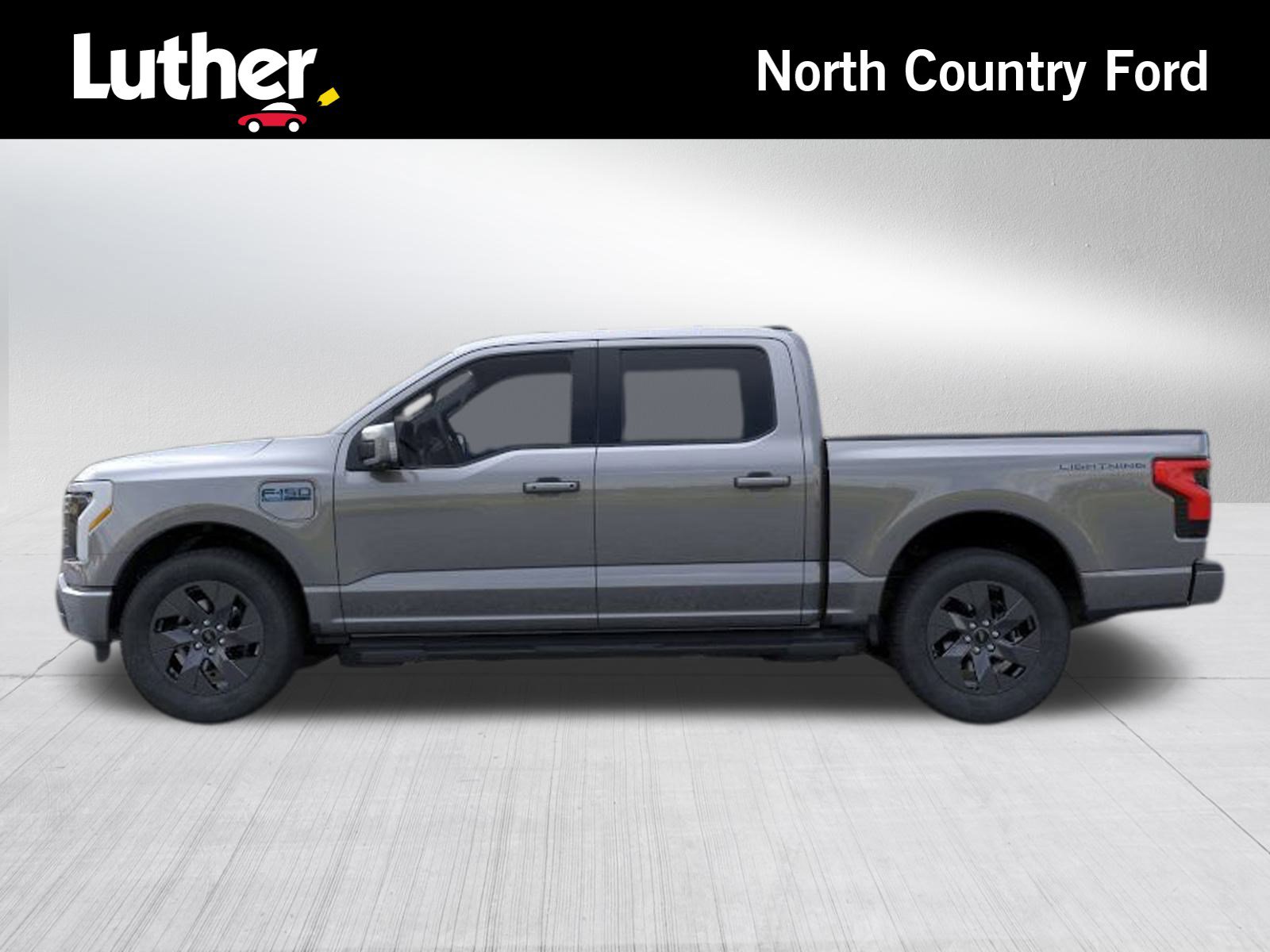 2025 Ford F-150 Lightning Lariat photo 3