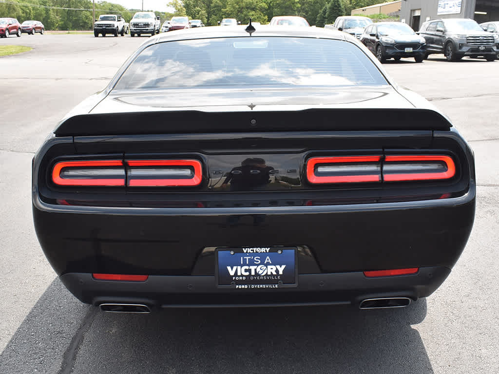2023 Dodge Challenger R/T photo 24