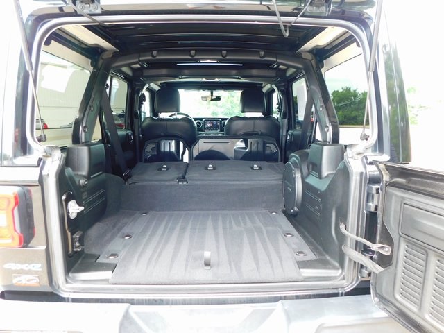 2021 Jeep Wrangler Unlimited Sahara 4xe photo 23