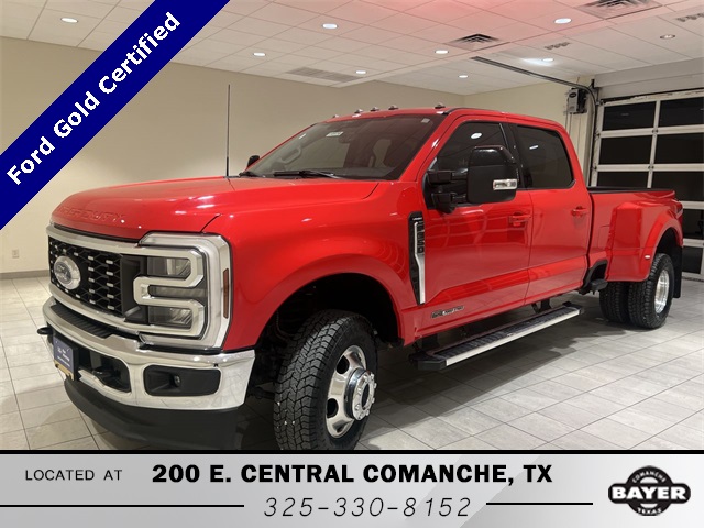 2024 Ford F-350 Super Duty Lariat's photo