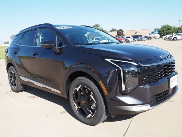 2026 Kia Sportage EX photo 3