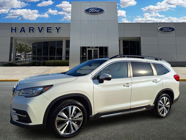 2022 Subaru Ascent Limited's photo