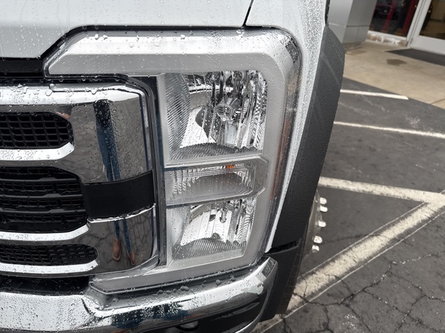 2025 Ford F-550 XL photo 26