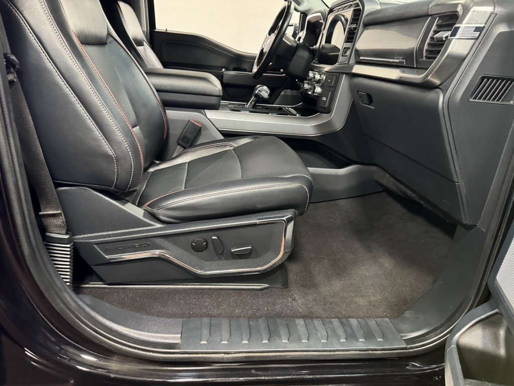 2023 Ford F-150 Lariat photo 4