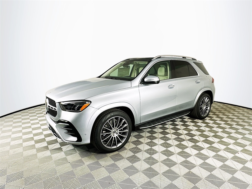 2025 Mercedes Benz GLE 350 4MATIC photo 3
