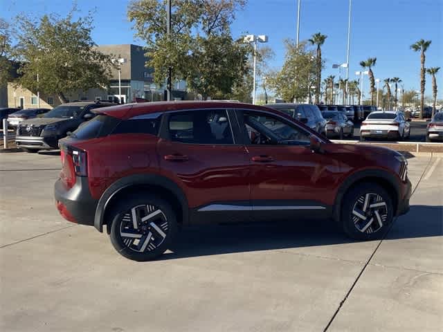 2025 Nissan Kicks SV photo 4