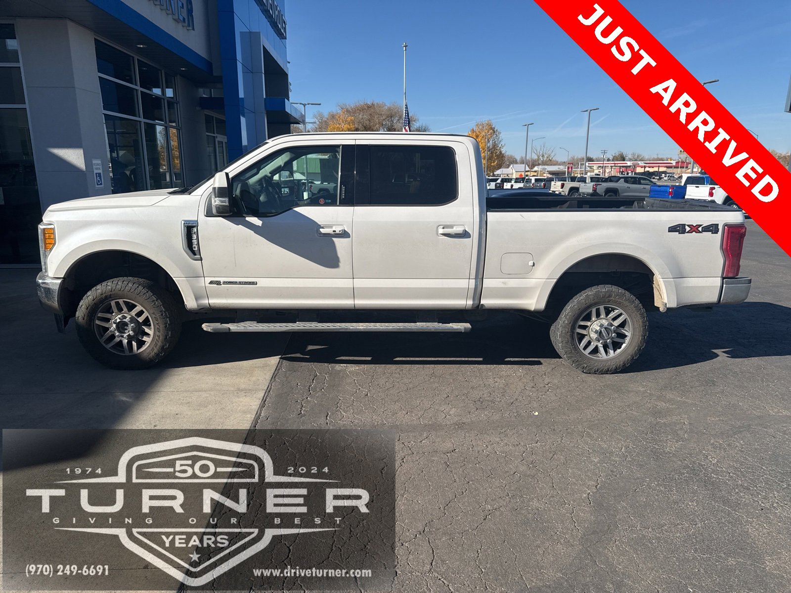 2017 Ford F-350 Platinum photo 3