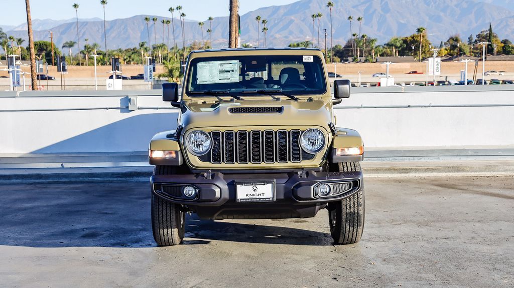 2025 Jeep Gladiator Sport S photo 3