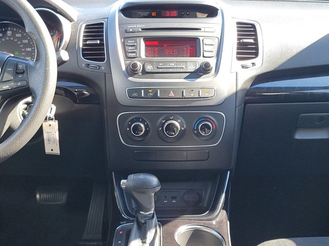2015 Kia Sorento LX photo 20