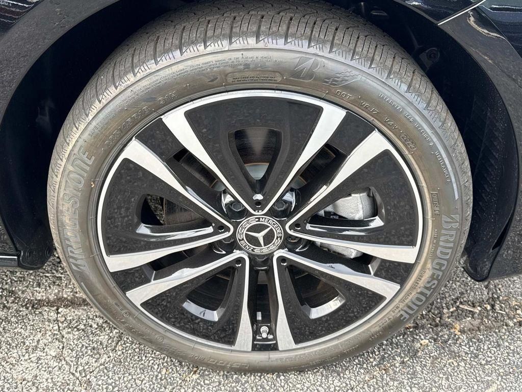 2024 Mercedes Benz CLA 250 4MATIC photo 8