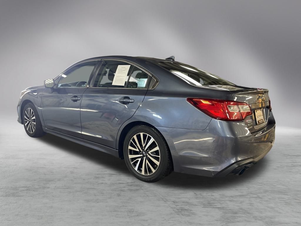 2018 Subaru Legacy 2.5i photo 3