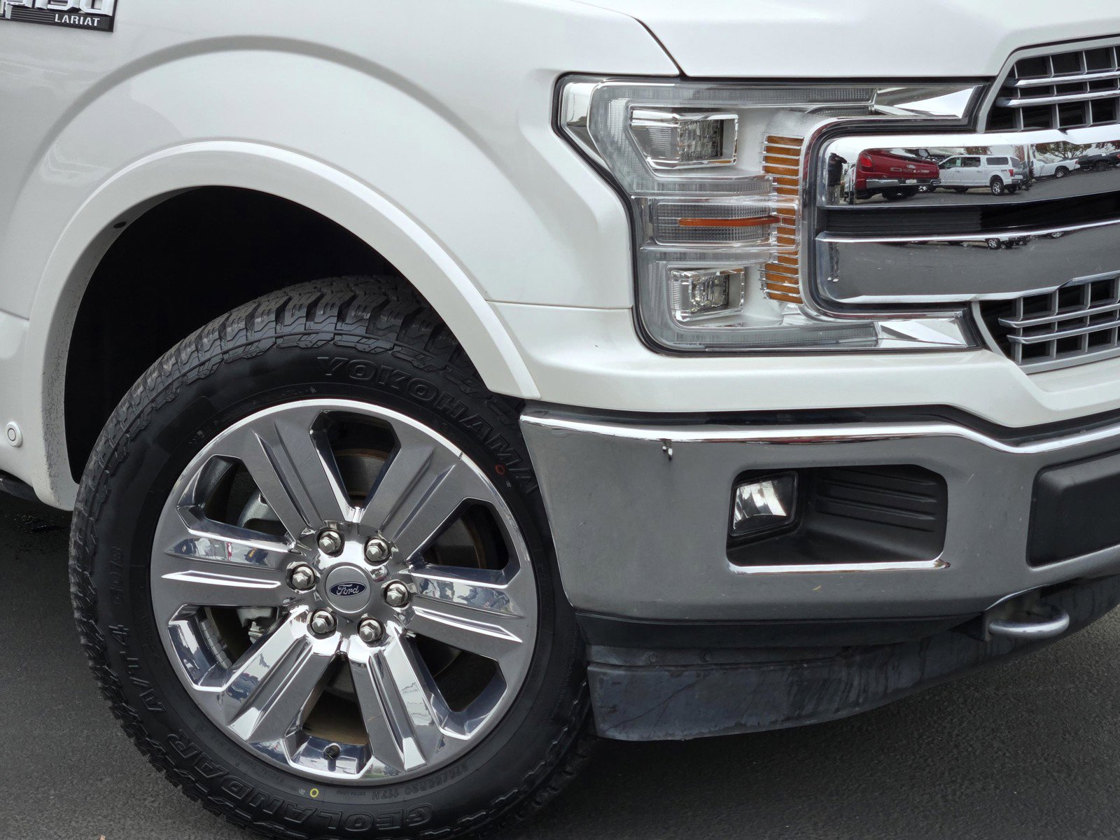 2019 Ford F-150 Lariat photo 2