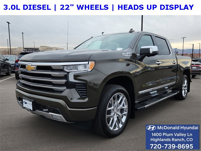 2023 Chevrolet Silverado 1500 High Country's photo