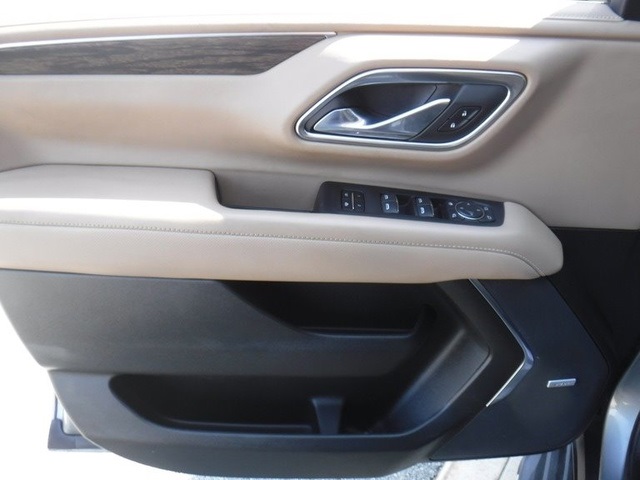 2023 Chevrolet Tahoe Premier photo 14