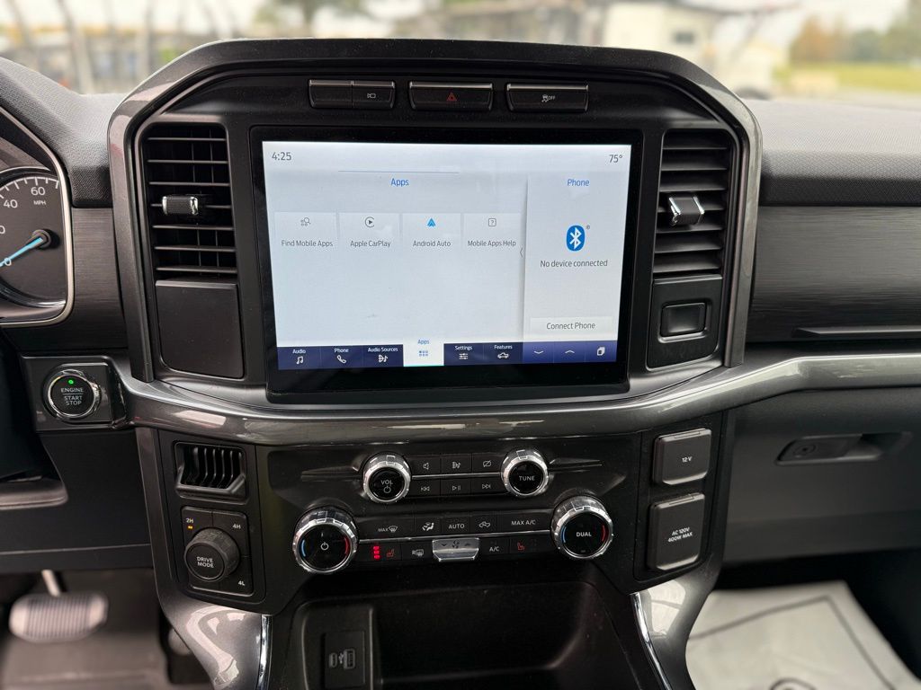 2022 Ford F-150 XLT photo 7