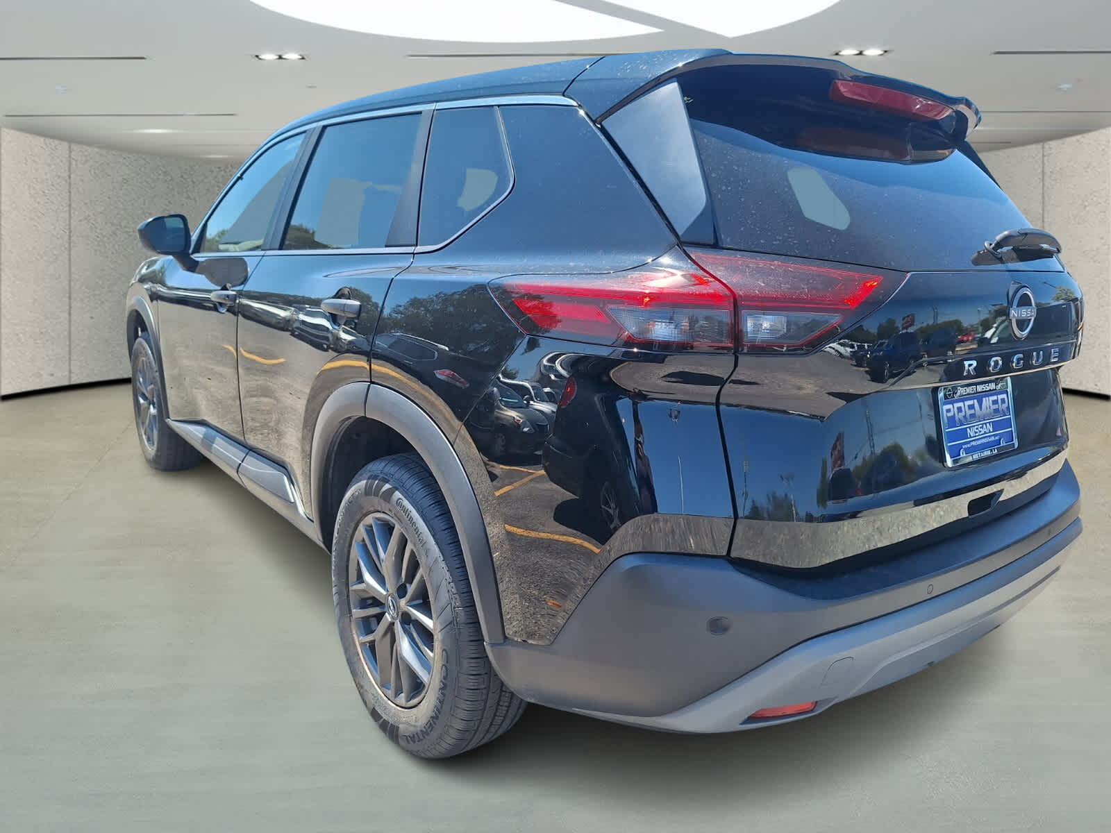 2023 Nissan Rogue S photo 3
