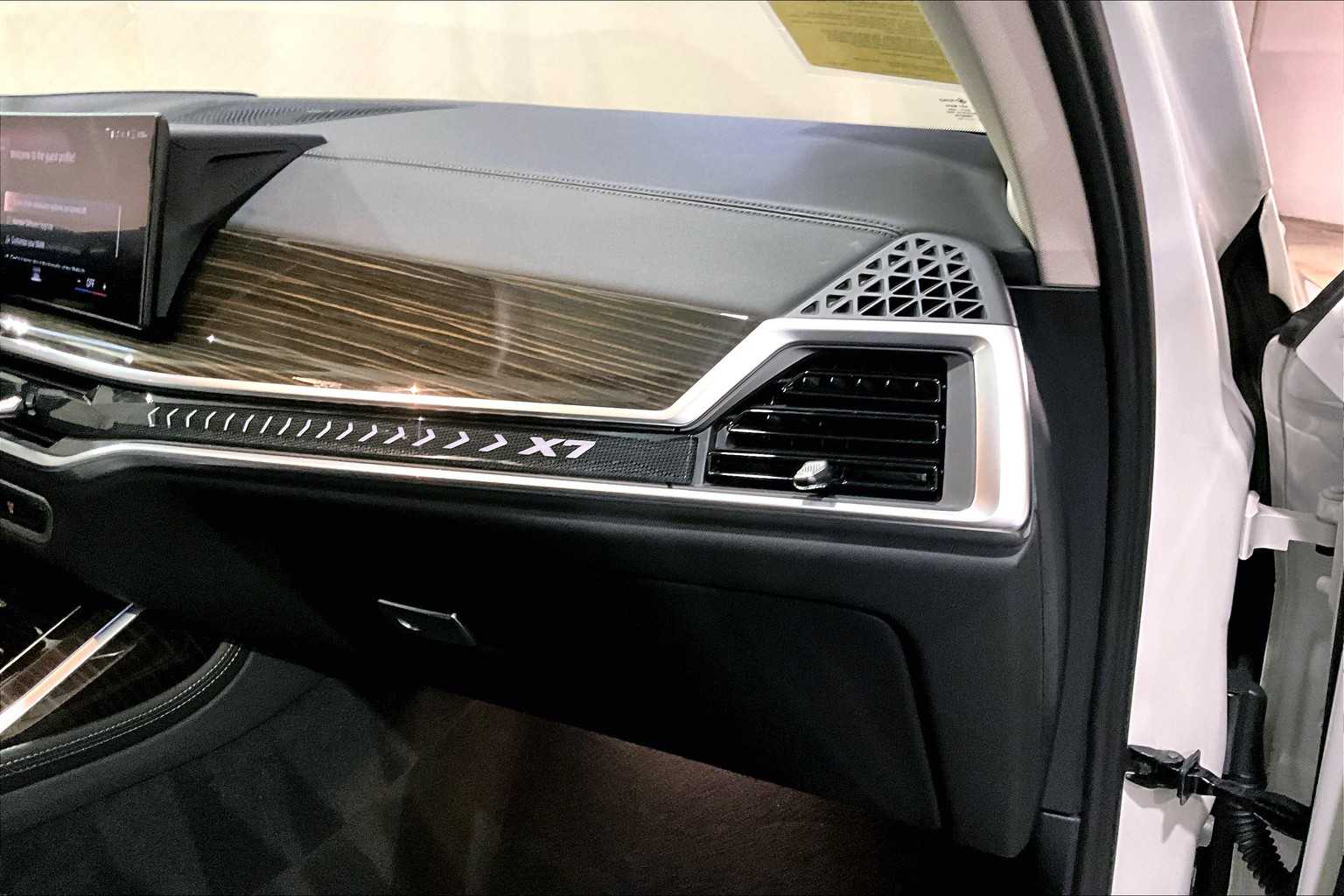 2023 Bmw X7 xDrive40i photo 17