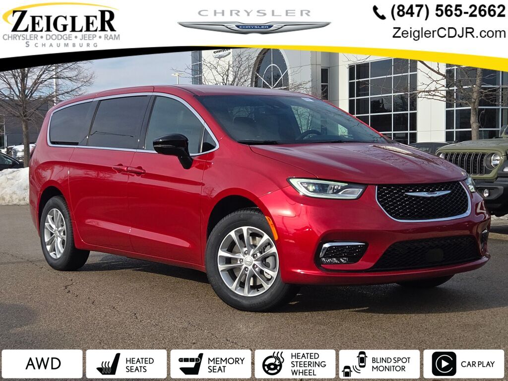 2026 Chrysler Pacifica Select's photo