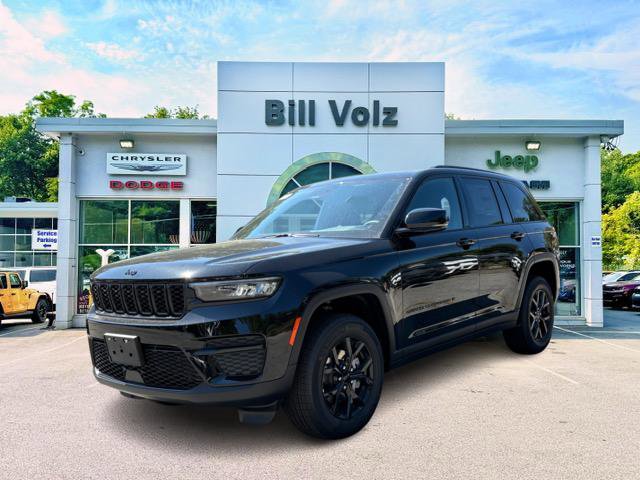 2025 Jeep Grand Cherokee Altitude's photo