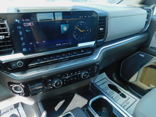 2024 Chevrolet Silverado 1500 LTZ photo 23