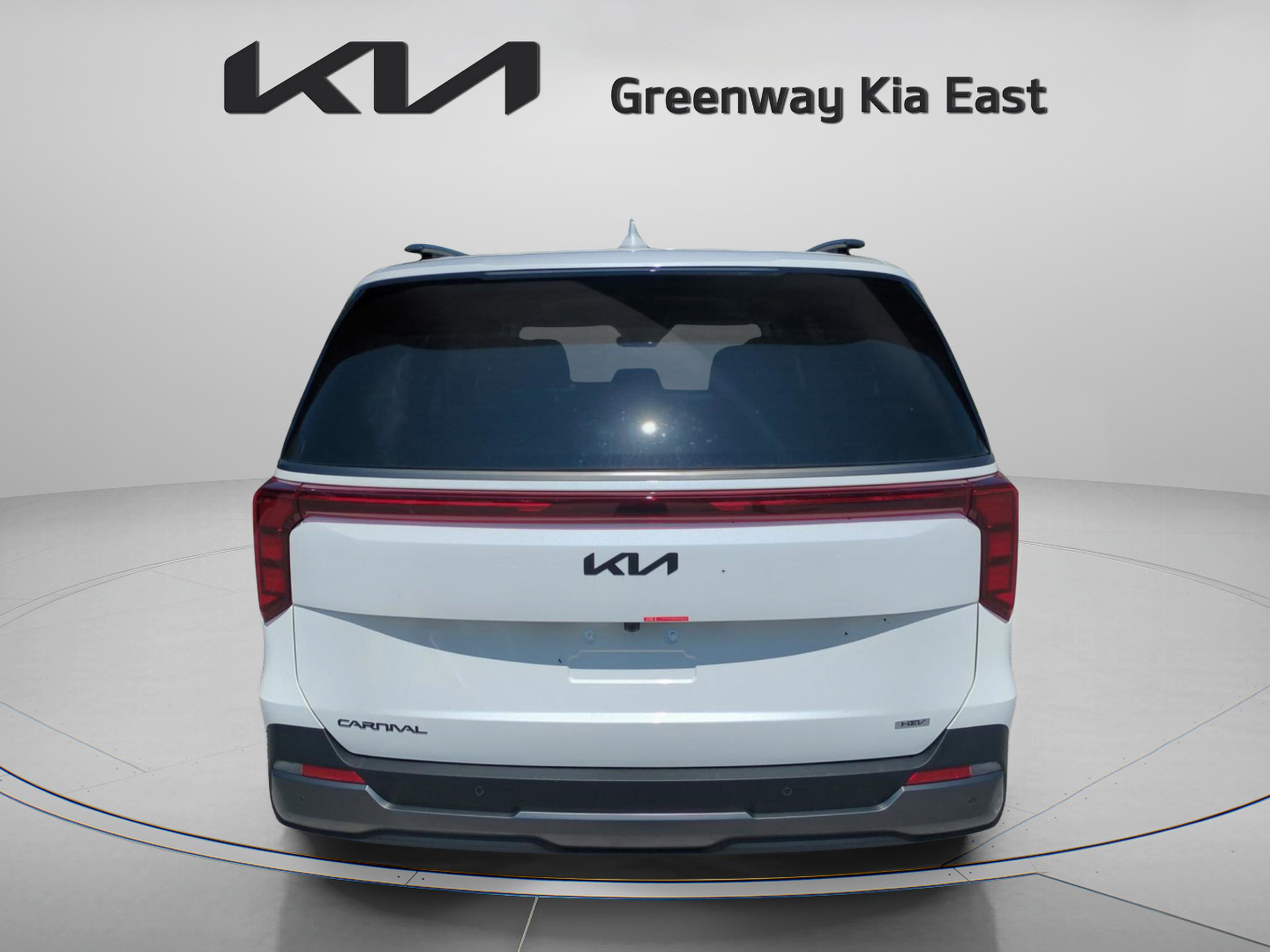 2026 Kia Carnival SX photo 5
