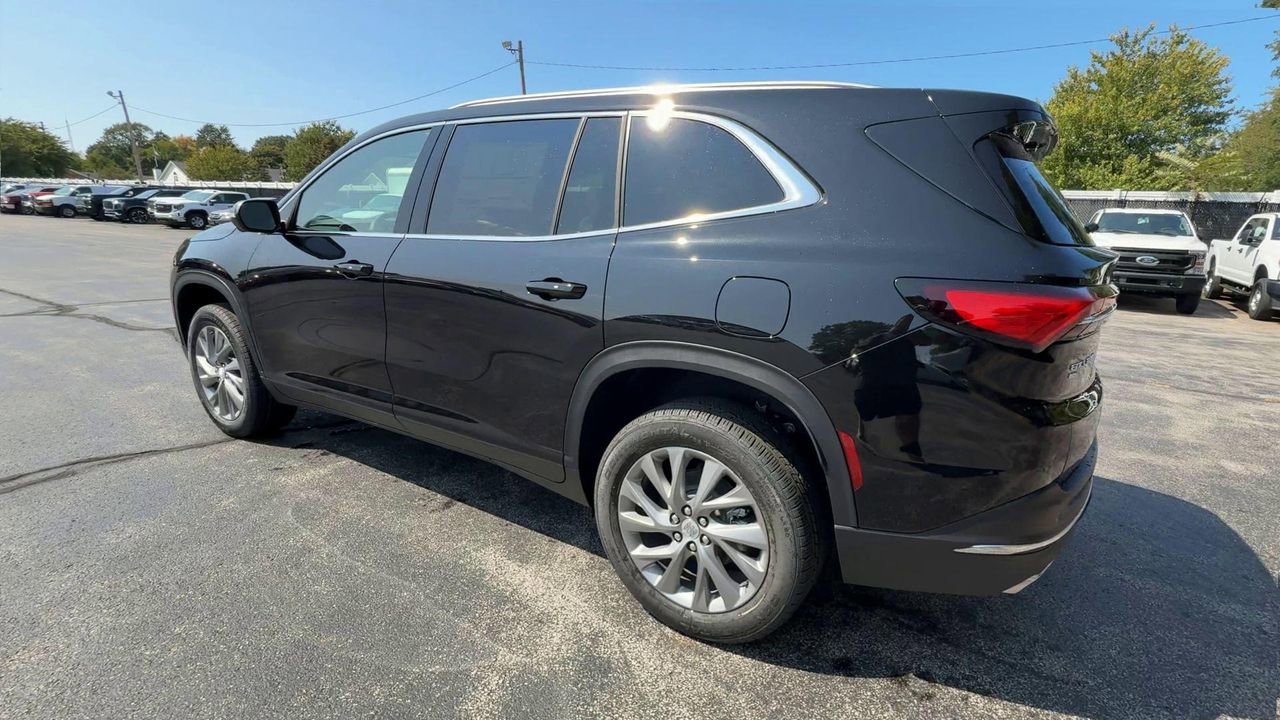 2026 Buick Enclave Preferred photo 2