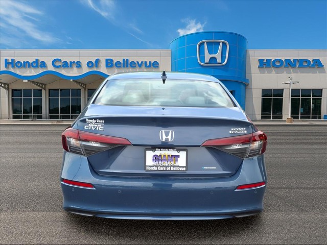2025 Honda Civic Hybrid Sport Touring photo 4