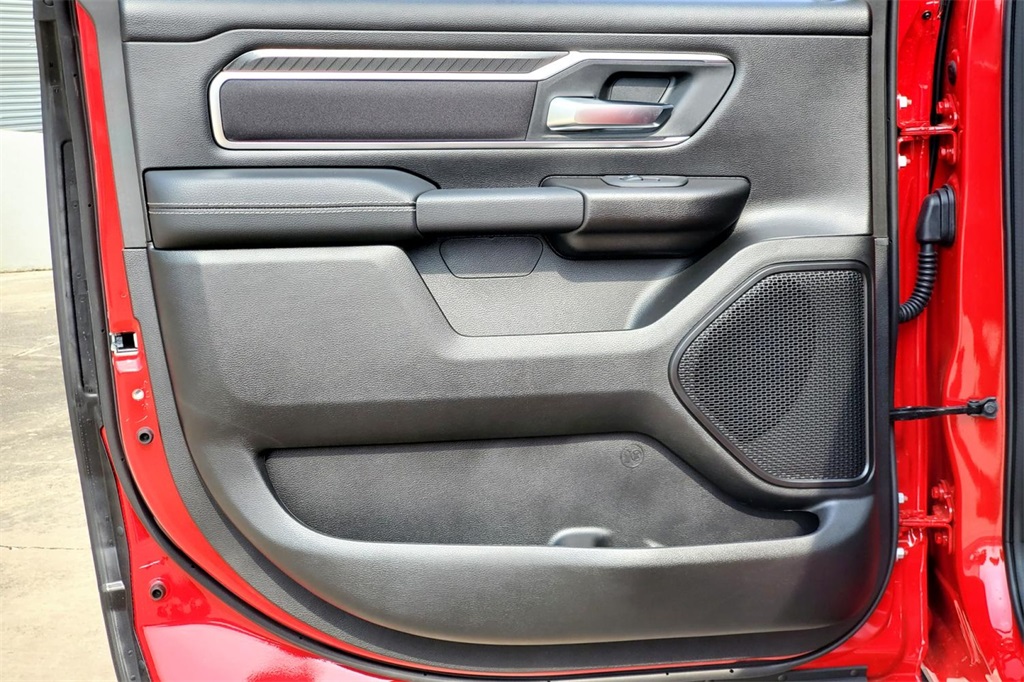 2025 Ram 1500 Big Horn Lone Star photo 18