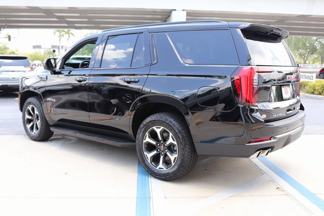 2025 Gmc Yukon AT4 photo 4