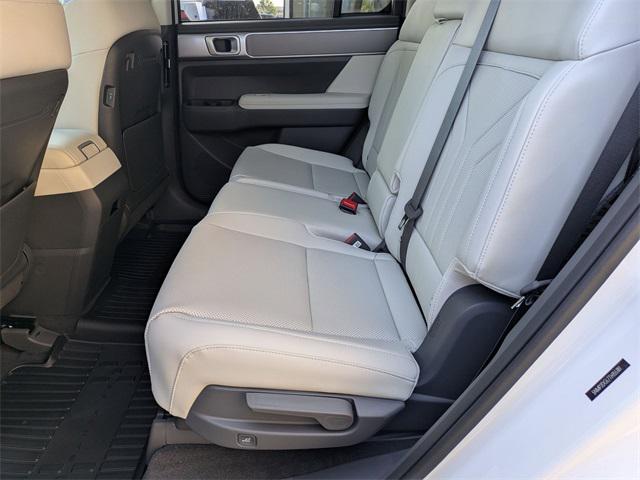 2026 Hyundai Santa Fe SE photo 8