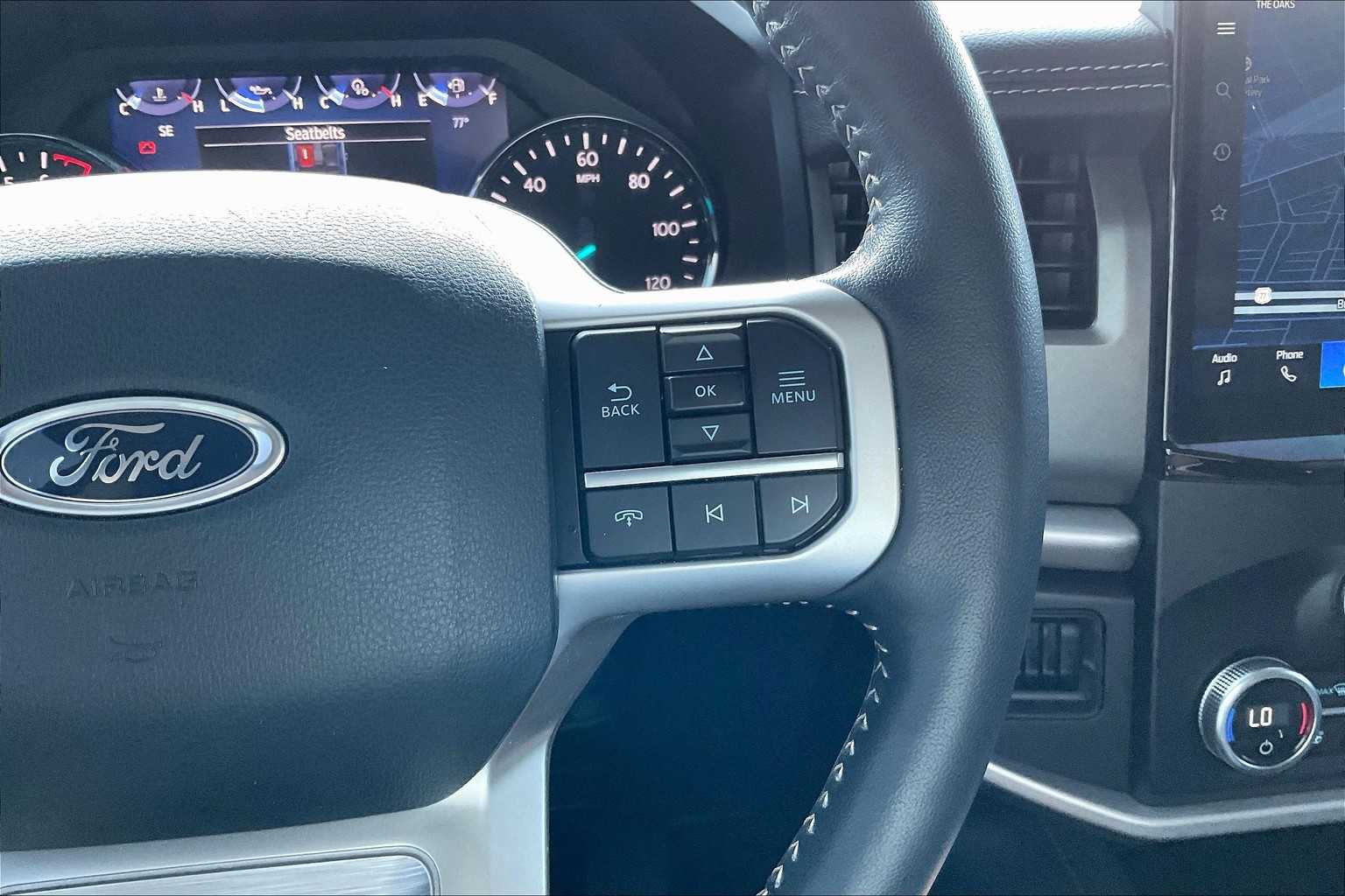 2024 Ford Expedition XLT photo 22