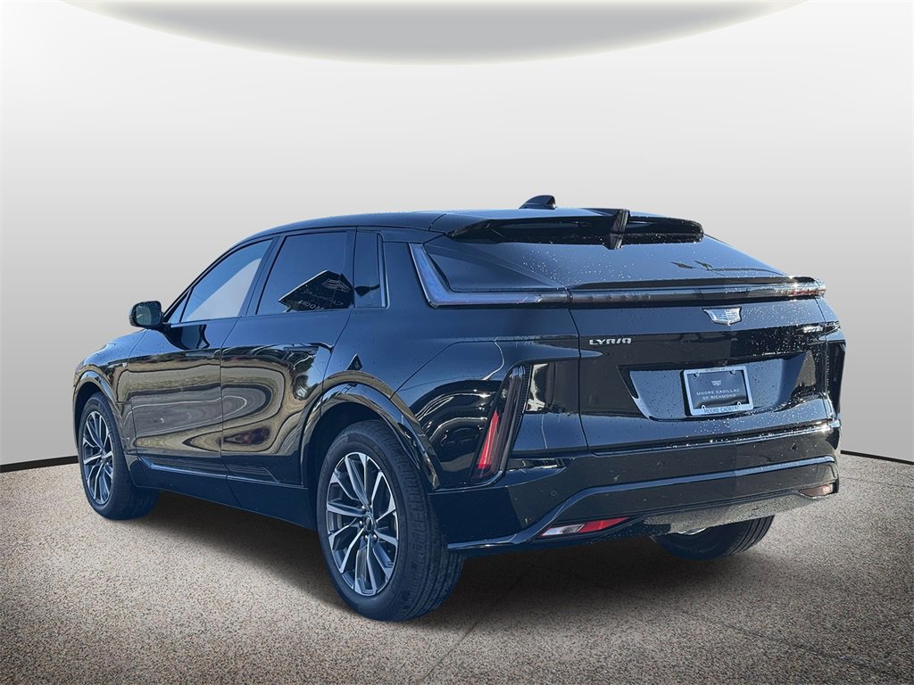 2025 Cadillac Lyriq Sport photo 4