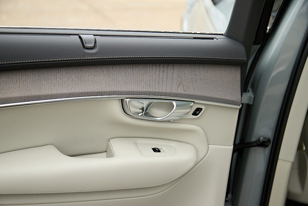 2026 VOLVO XC90 - Image 20