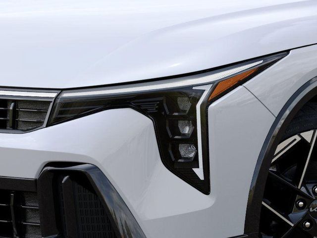 2025 Kia K4 GT-Line photo 10