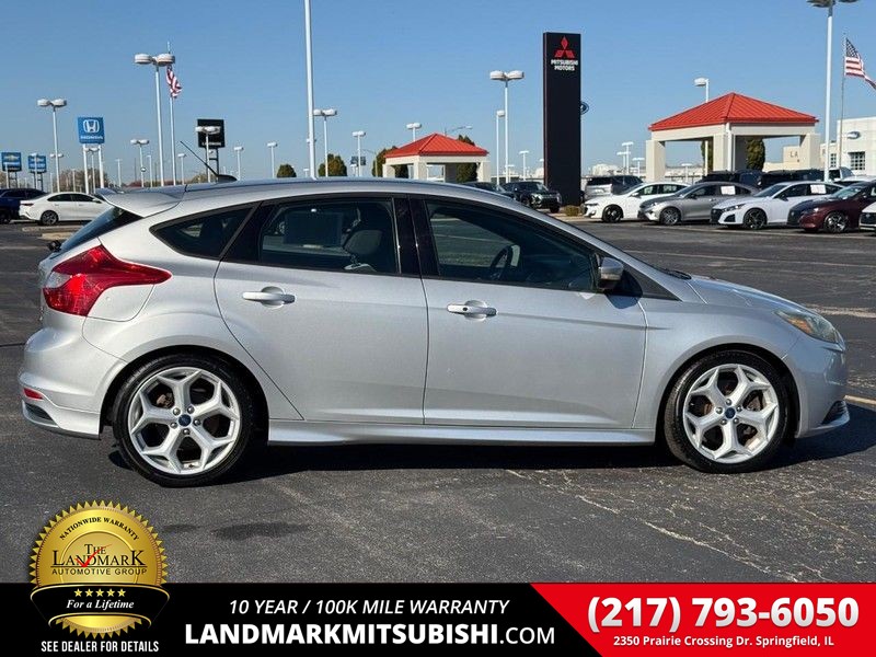 2014 Ford Focus ST's photo