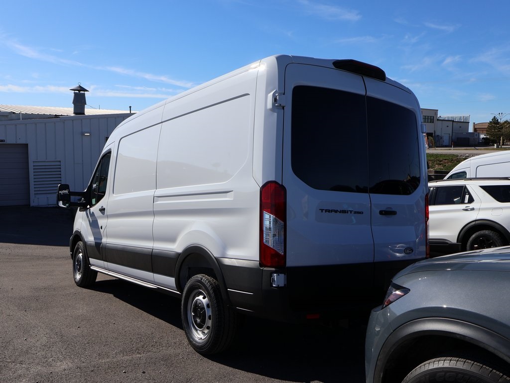 2026 Ford Transit Cargo Van photo 4