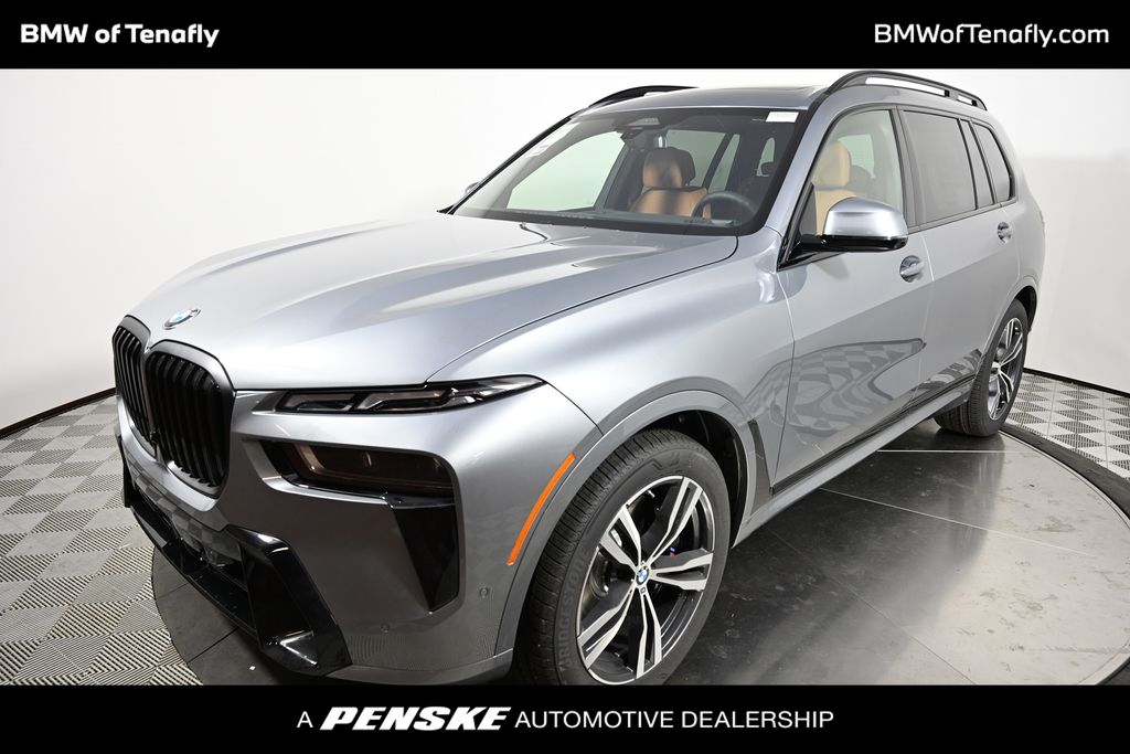 2026 BMW X7 40i's photo